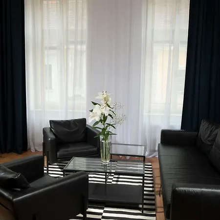Besidka 3*