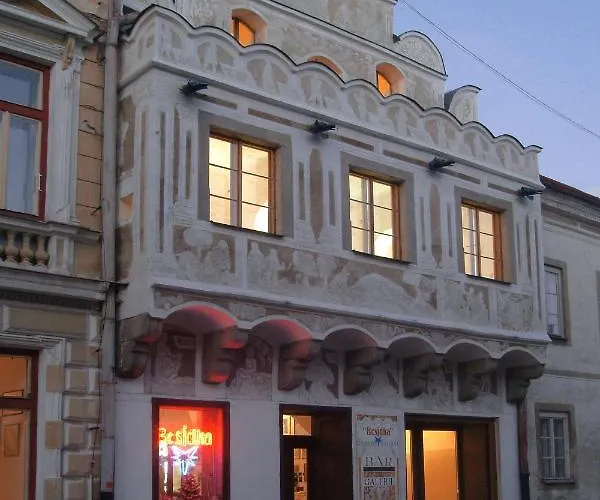 Besidka סלבוניצה